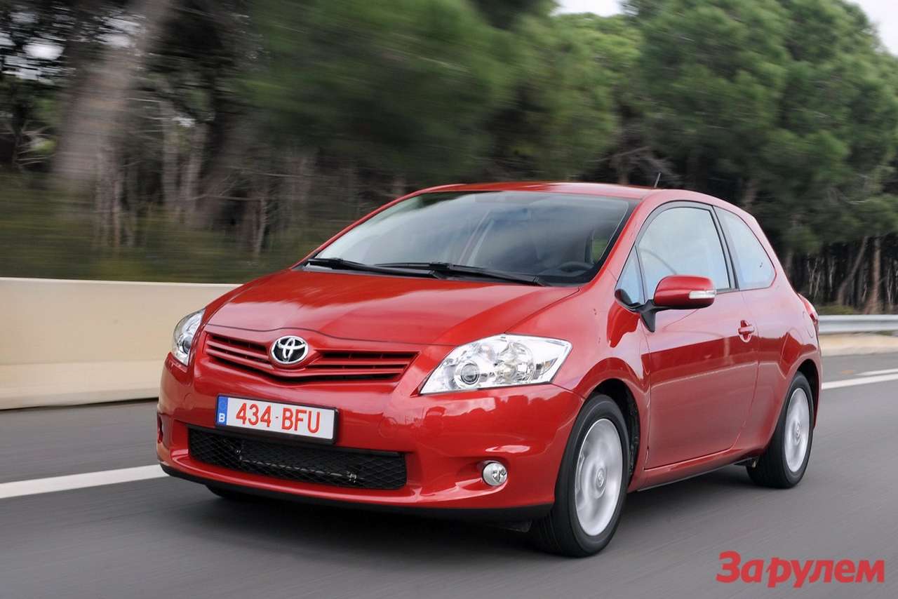  Toyota Auris