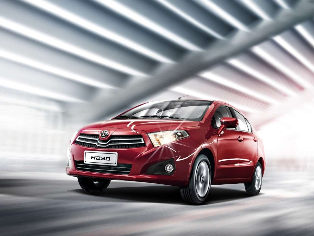 В России стартовали продажи седана и хэтчбека Brilliance H230