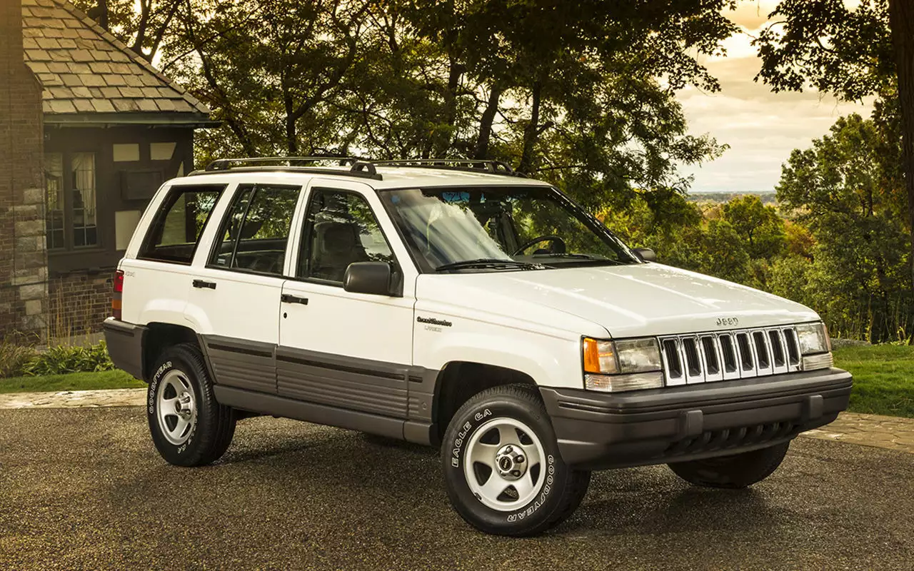 Найдите в Grand Cherokee пятый элемент! Конкурс знатоков автомобиля