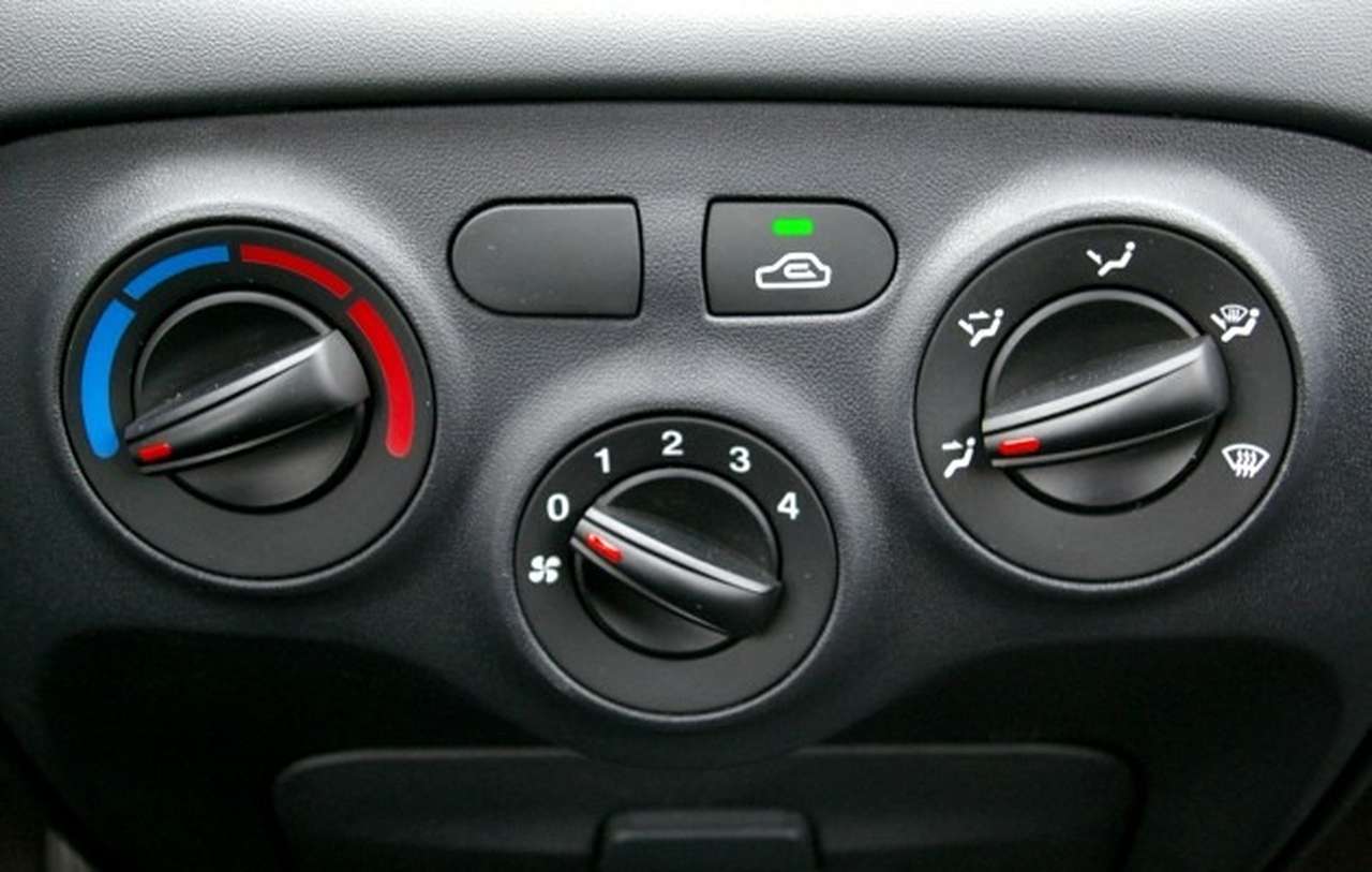 Новый хладагент для автокондиционеров потенциально опасен