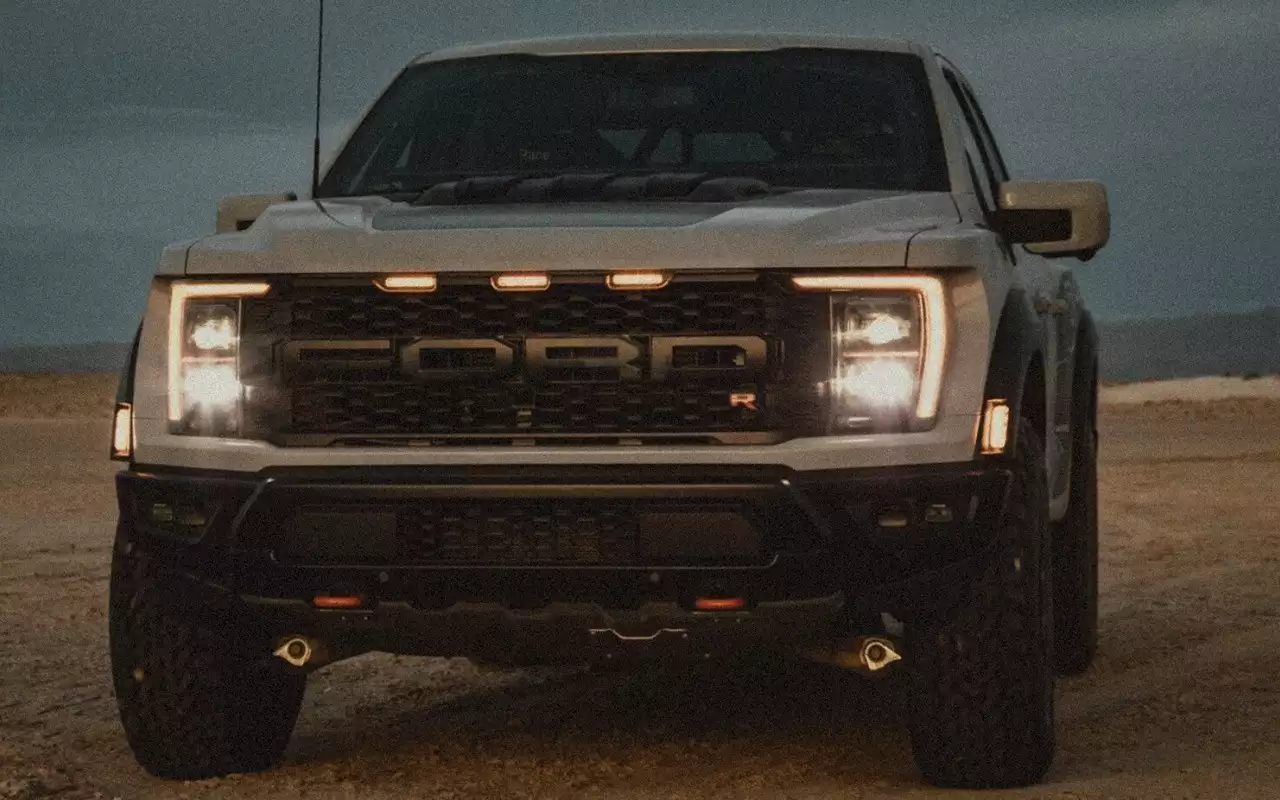 Ford F-150 Raptor R