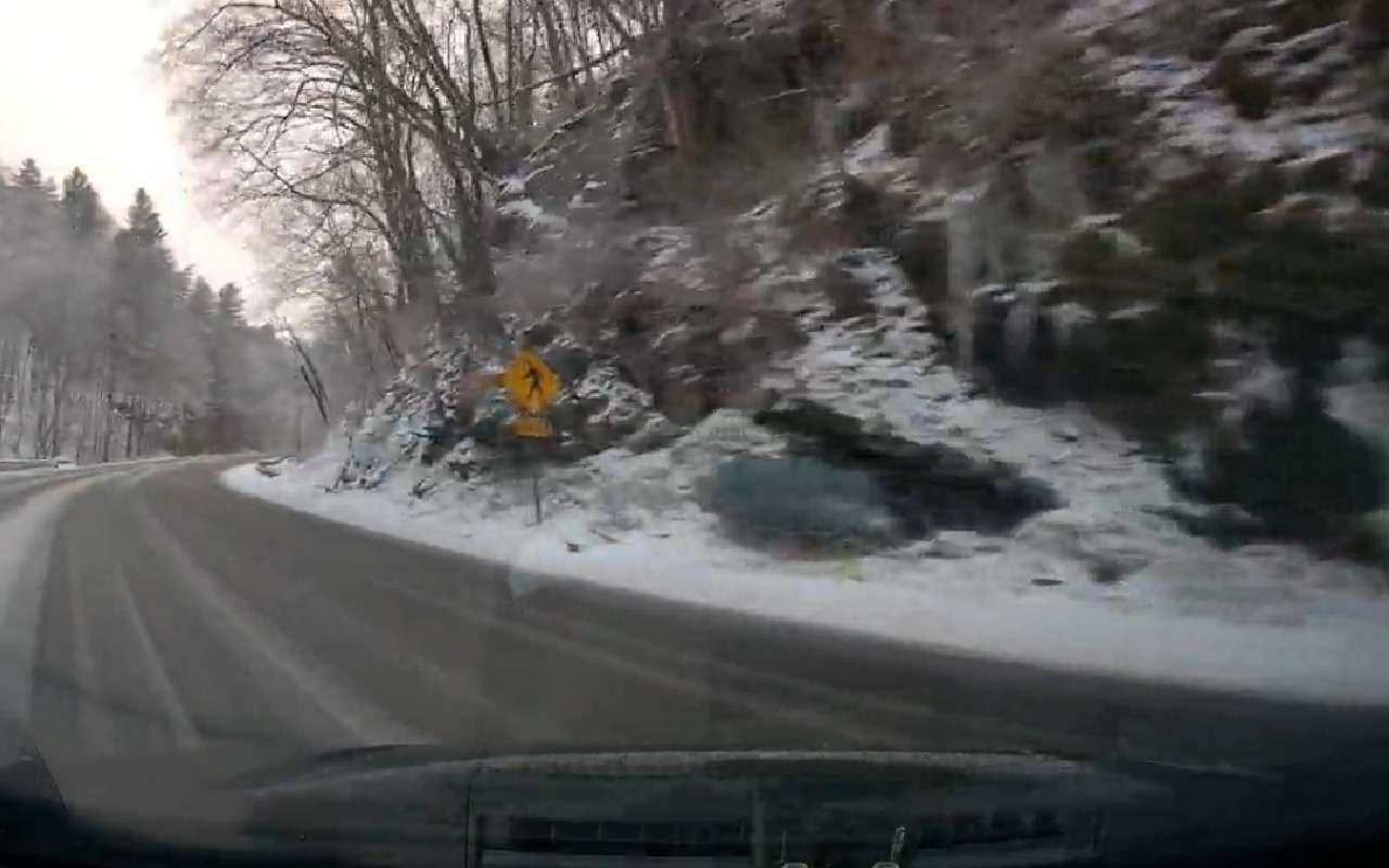 Наглядная демонстрация, как заносит полный привод