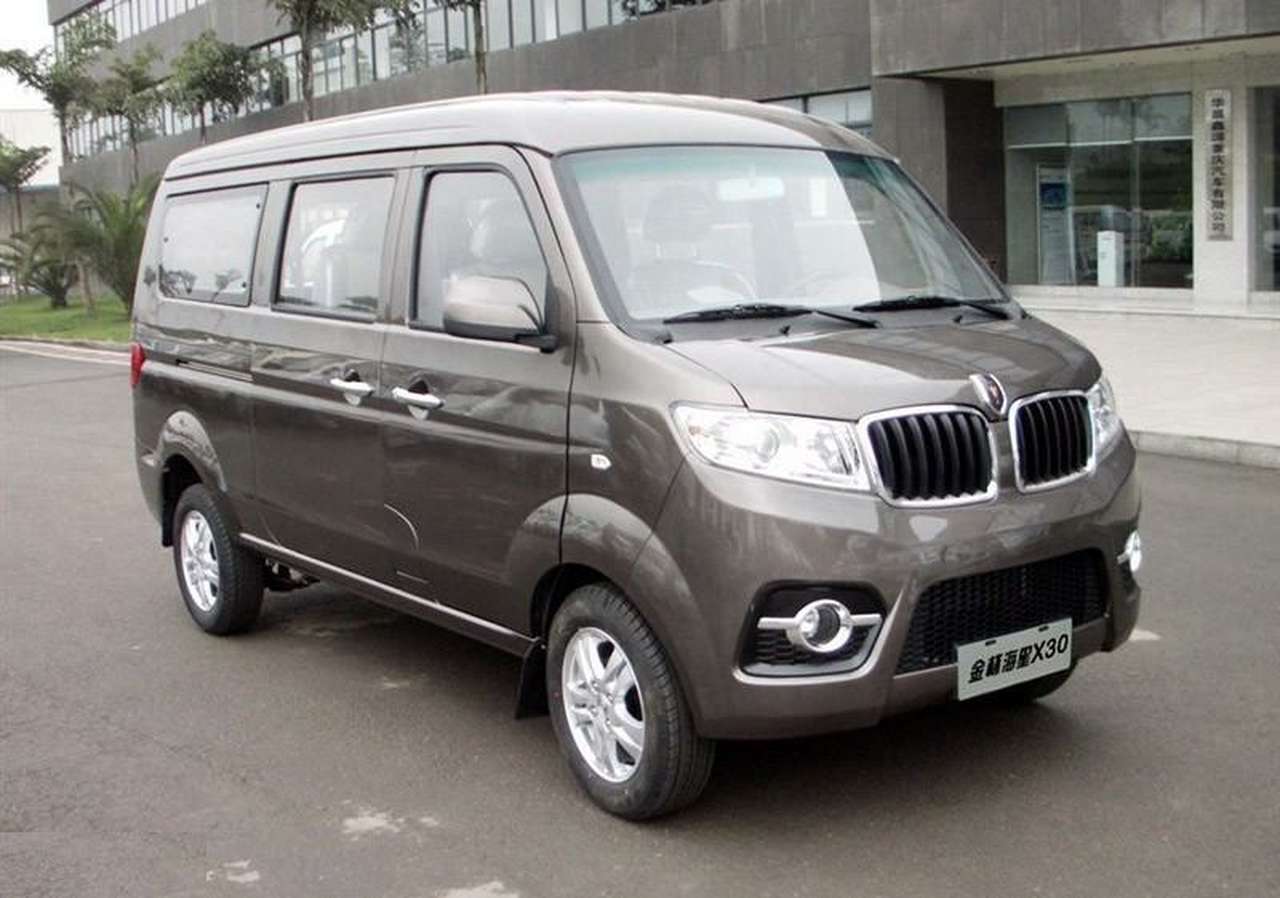  Минивэн BMW выпустят в Китае 