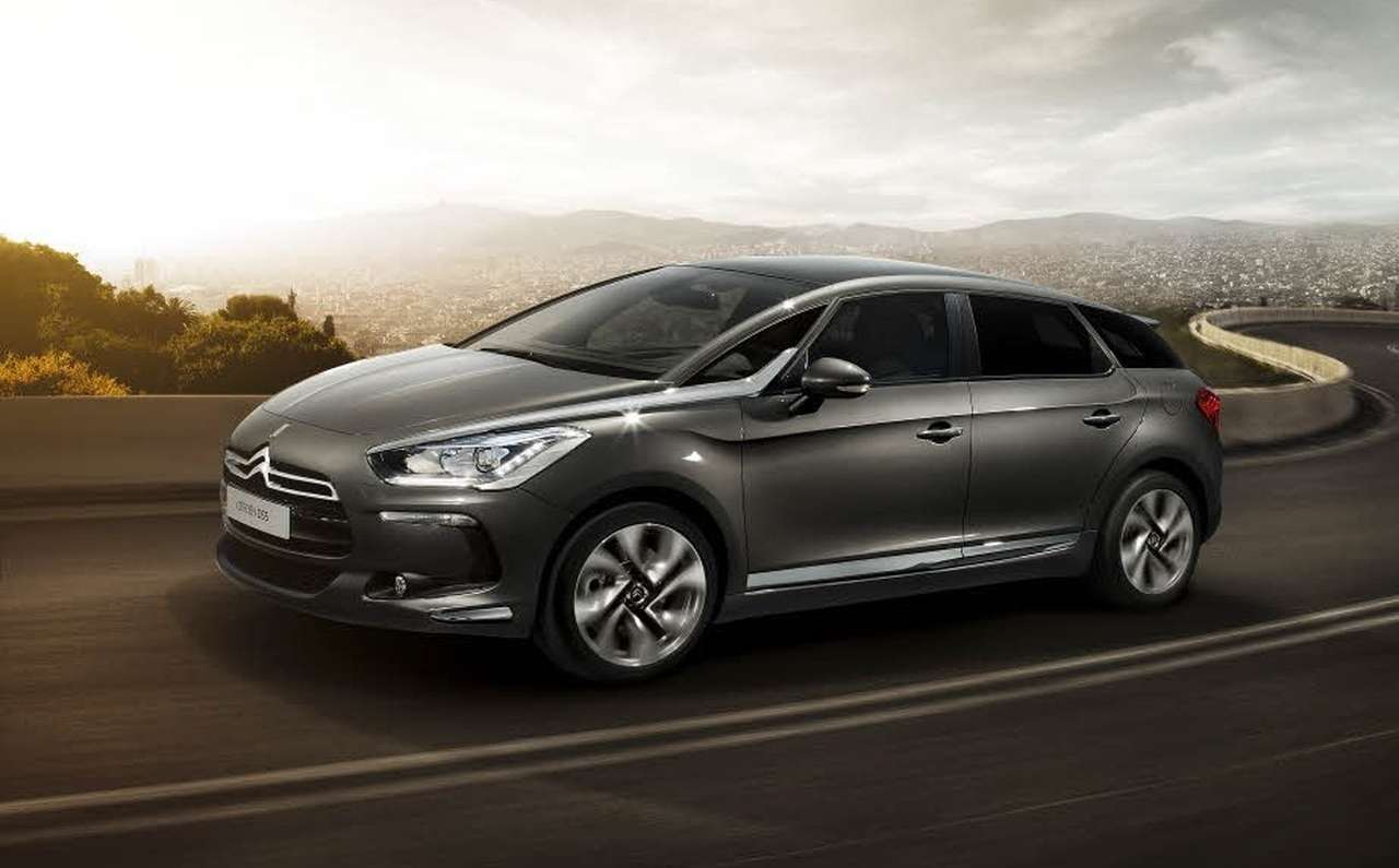 Citroen ограничил DS5 «автоматом»