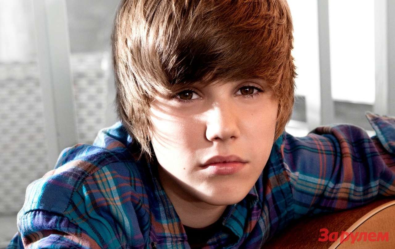 Джастин Бибер выступил против SMS за рулем