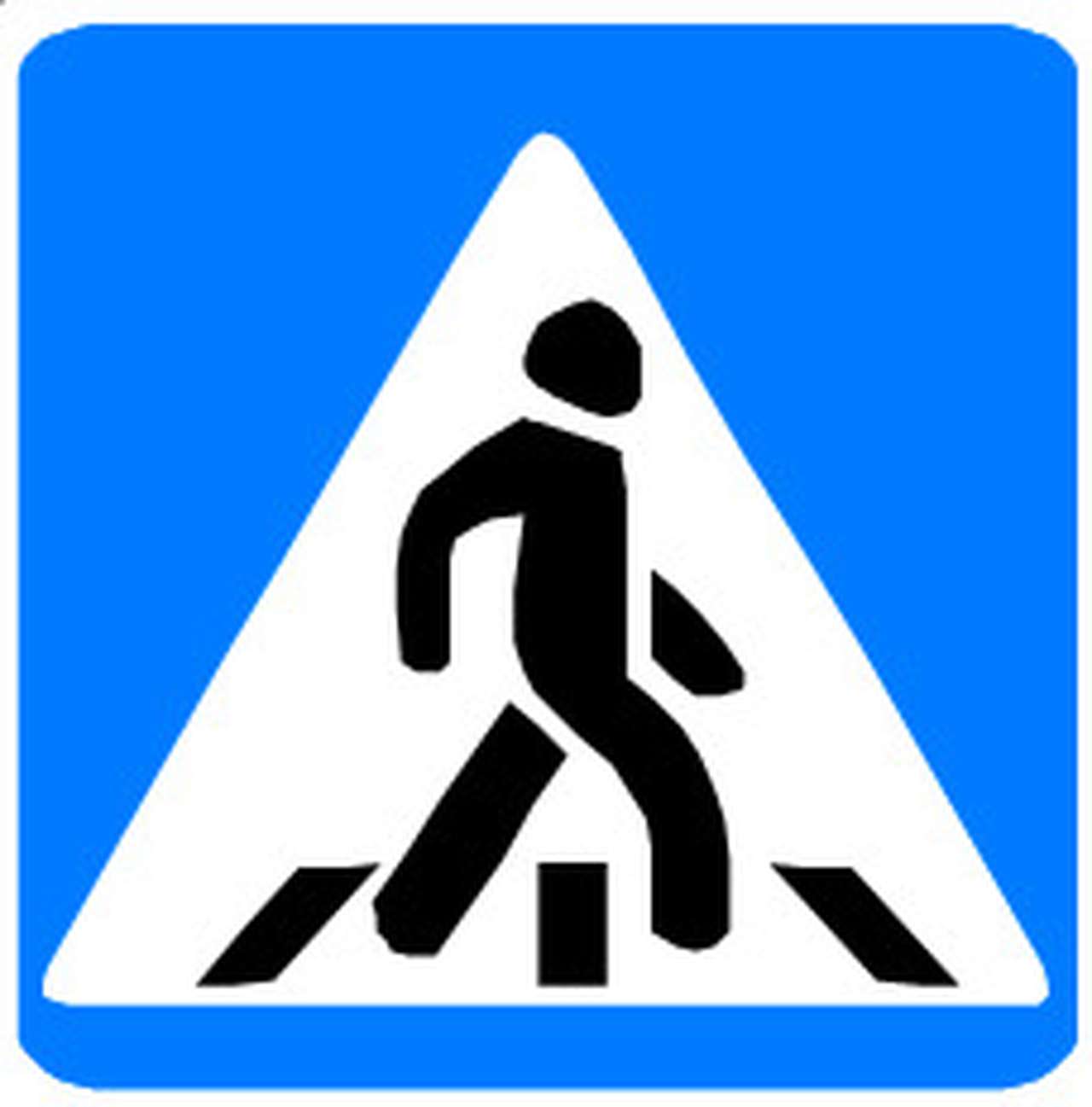 Милиционер сбил женщину с коляской