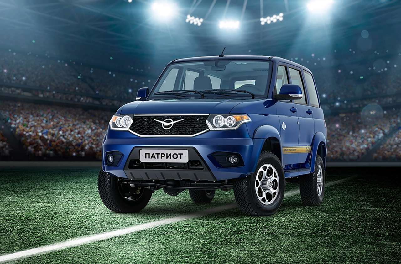 УАЗ рассказал о «футбольной» версии Патриота. Она для активных болельщиков