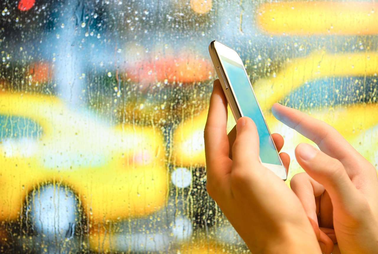 Такси на улице больше не ловят