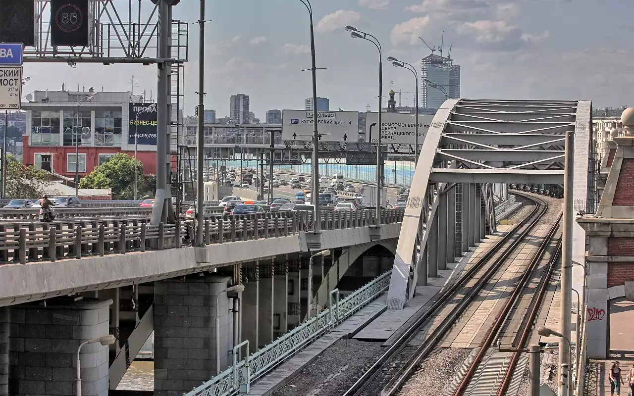Андреевский железнодорожный мост