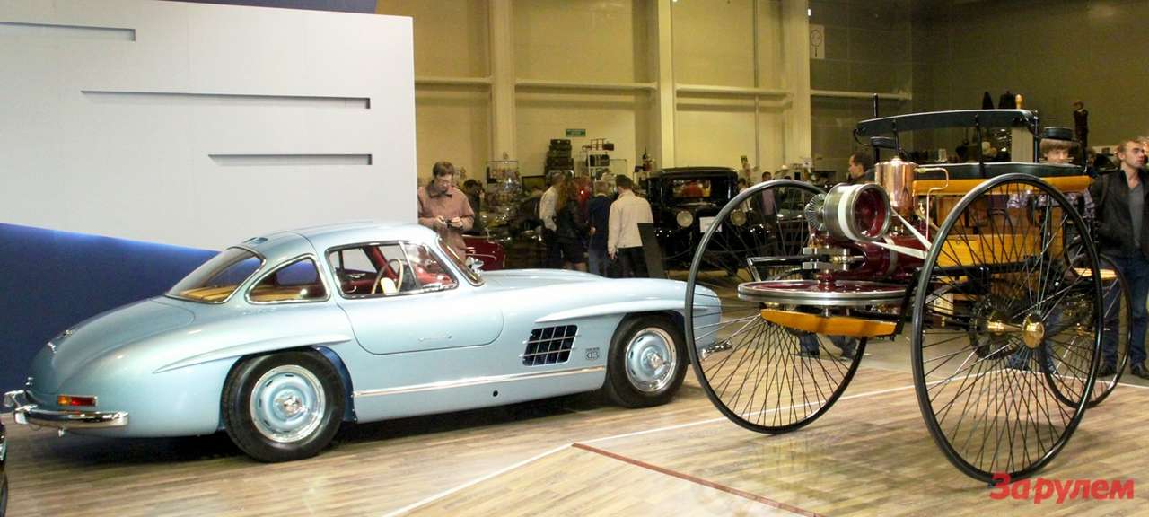 Копия первого в мире автомобиля Benz  и Mercedes-Benz 300SL