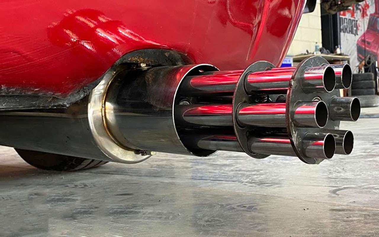 Выхлоп-пулемет: новый эксперимент российских блогеров